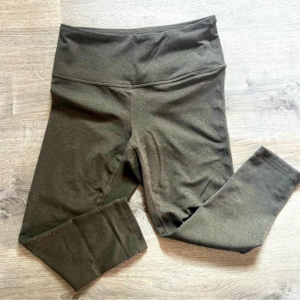 prAna Transform Capri Pants/ tights/ leggings, Camel Heather, Small